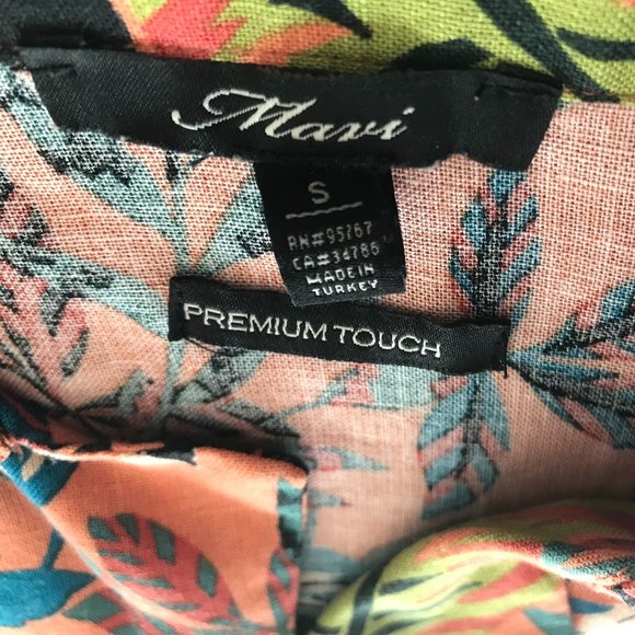 Mavi Cropped Botanical Button Up - Picture 2 of 2